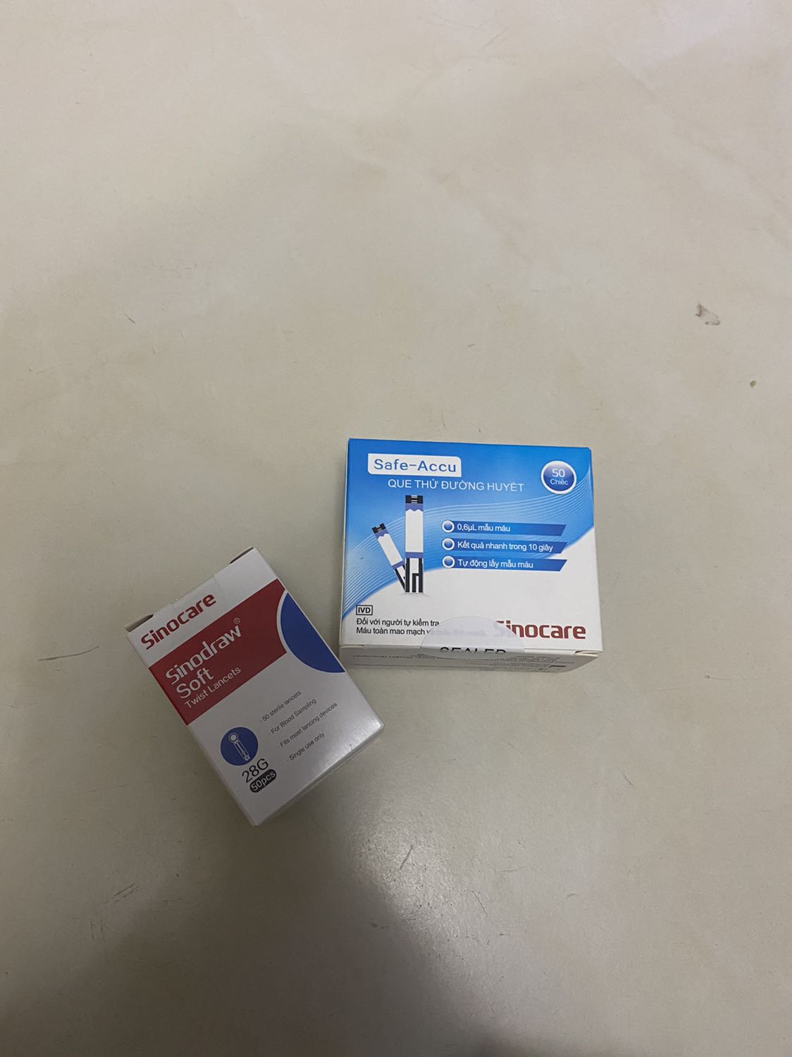 Sản phẩm dùng tốt. Vỏ nhựa hơi mỏng manh nhưng không ảnh hưởng. Shop chu đáo