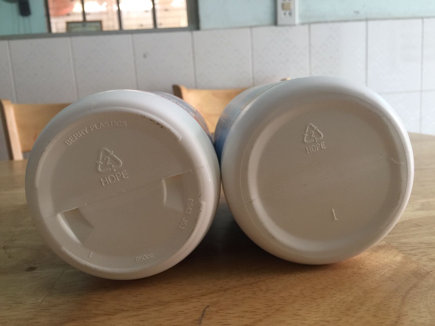 Giáo hàng nhanh. Cảm quan tốt, viên thuốc đẹp. Có chữ Việt hướng dẫn, có thông tin nhà sản xuất và nhà nhập khẩu. Thanks shop.