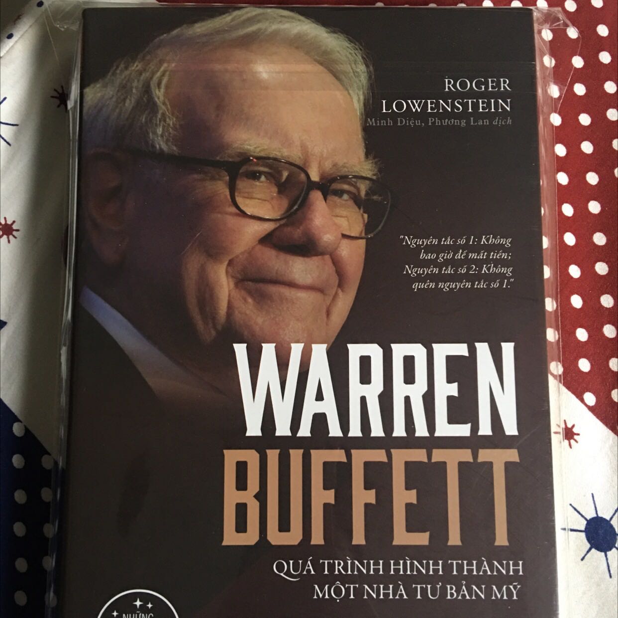 Sách mới cứng, tiki giao nhanh, nội dung sách hay