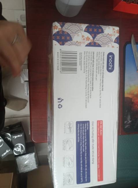 TIKI GIAO HÀNG NHANH, ĐÓNG GÓI CẨN THẬN VÀ CHẮC CHẮN. SẢN PHẨM HỢP VỚI TÚI TIỀN. MÀNG BỌC TỐT, DAI CÓ ĐỘ DÍNH TỐT. SẢN PHẨM CÓ BẢN TO SỬ DỤNG  ĐƯỢC NHIỀU MỤC ĐÍCH. CẢ, ƠM SHOP VÀ TIKI. LẦN SAU SẼ ỦNG HỘ THÊM CHO SHOP VÀ TIKI