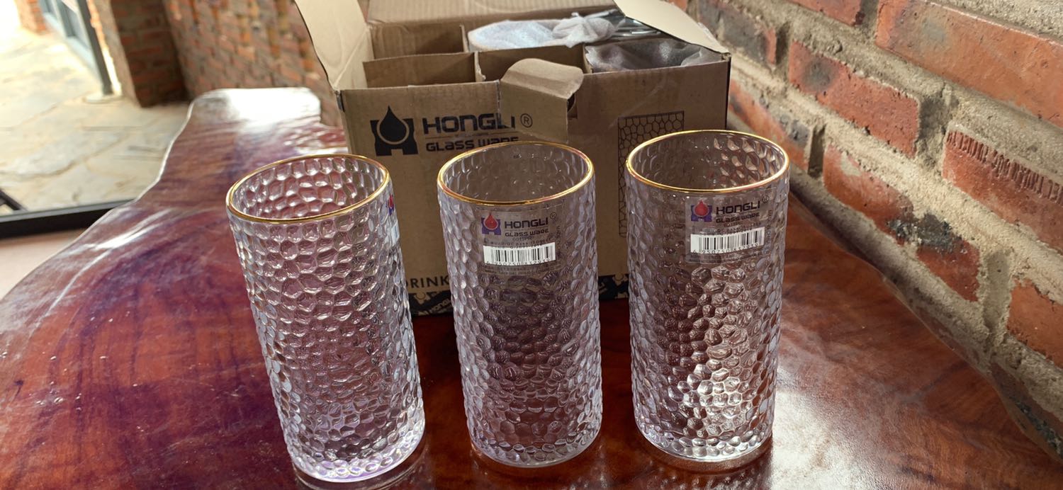 Sản phẩm đúng như mình mong muốn ! Chất lượng tốt, mẫu mã đẹp ! Sẽ còn ủng hộ shop ?