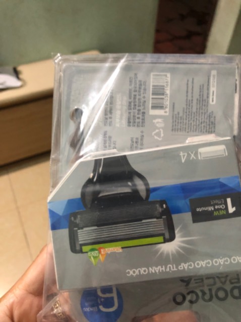 Giao hàng nhanh, shipper thân thiện, lịch sự, sp dùng rất tốt. Tôi và NG thân ủng hộ lâu dài