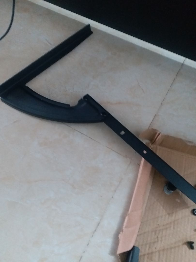 tivi nhà tôi 65in shop hỗ trợ đổi loại khách cho tôi được khônv