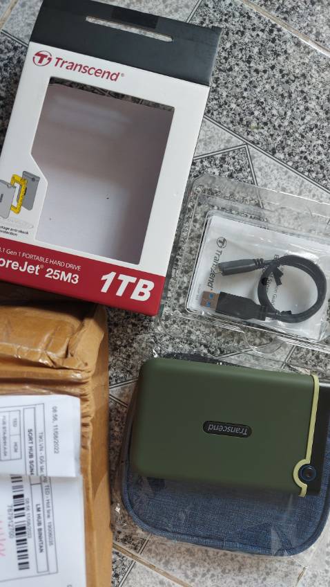 Hàng giao không đúng mẫu như hình. Tự ý thay đổi mẫu mà không báo trước với khách.