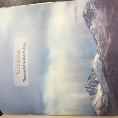 Muôn kiếp nhân sinh - Tập 3
Nguyên Phong 
"Thành - Trụ - Diệt - Hoại" tượng trưng cho một thời đại, nền văn minh hay một chu kỳ. Con người chúng ta đang ở giai đoạn nào? Sự huỷ diệt như Atlantis sẽ lặp lại không? 
Trong thời gian tới theo dự đoán của ông Kris, nhân loại sẽ gặp nhiều dịch bệnh, hạn hán, đói khát... nghiêm trọng và nặng nề hơn. Nếu chúng ta không quay vào trong, sống theo luật vũ trụ mà cứ ăn uống, sát hại, ghen ghét, keo kiệt, những tai hại này sẽ xảy ra thôi!
Vậy nên chúng ta hãy bắt tay từ giây phút này, làm điều gì cũng dựa theo luật nhân quả, hy vọng có thể thay đổi được tương lai.
Mọi người ghé *** Sách của Liang He Xing Yun xem thêm review một số quyền mình tâm đắc nhé!!!