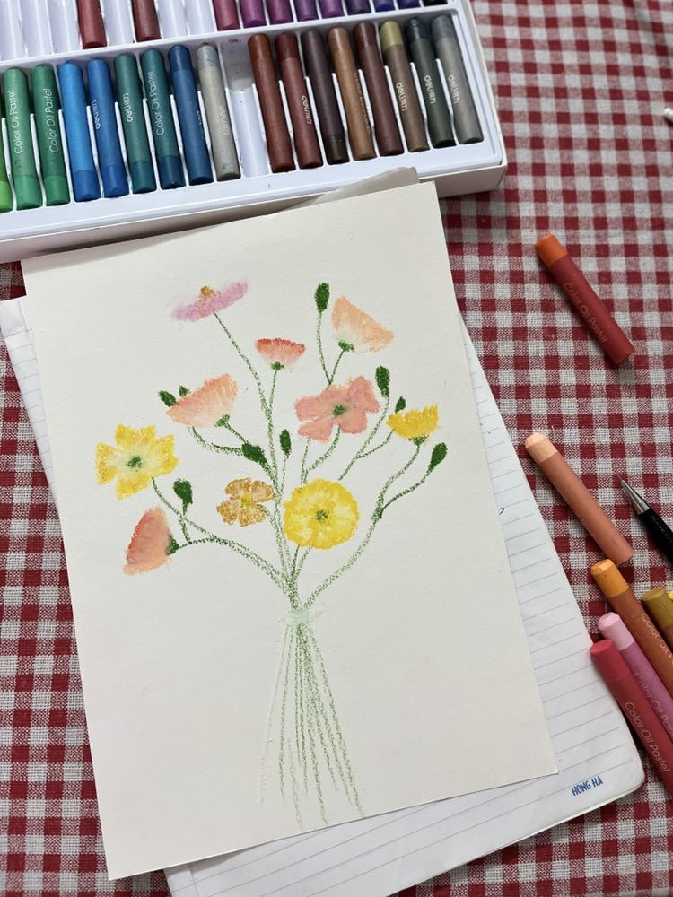 Mình coi vẽ màu nhiều nên đu theo, tuy khả năng hội họa không vượt qua con số 0 là mấy nhưng màu lên như này nha ạ 😭 l