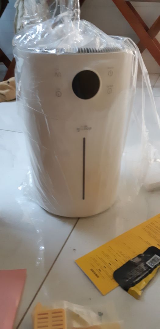 hơi nước phun ra mịn, ko biết sử dụng 1 tgian dài có làm hư hỏng các vật dụng trog nhà thj ko biet. cảm ứng nhạy. Nhưng shop nên thêm vào hdsd bằng tiếng Việt thì tốt hơn. Để hdsd bằng tiếng Trung ko đọc đc, fai lên mạng coi cách sd