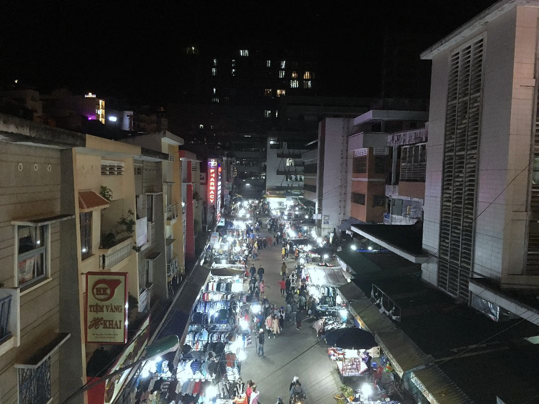 giao nhanh. Sản phầm bền tốt .đẹp gọn