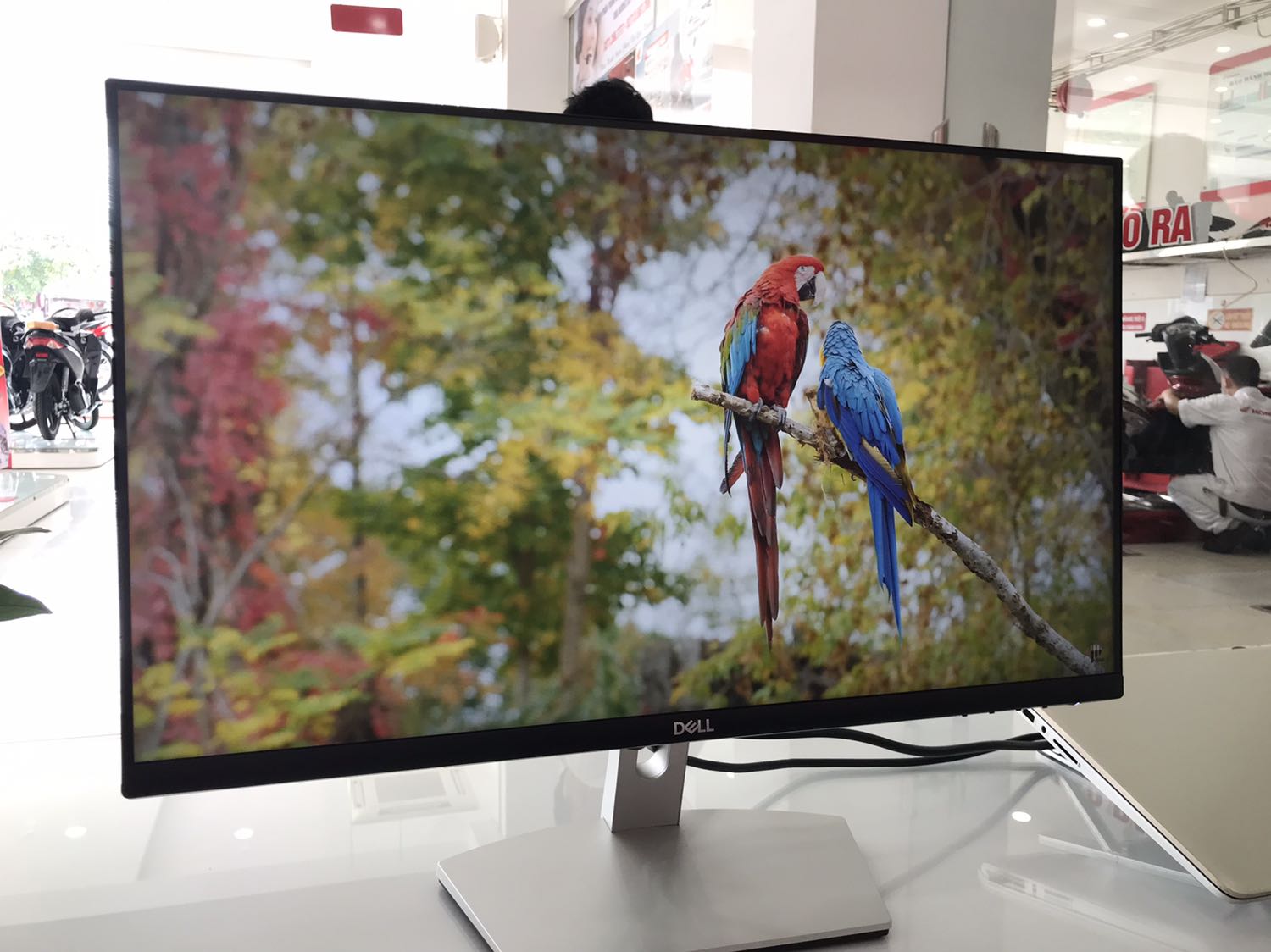 đẹp quá mức tưởng tượng, đang dùng dòng U nhưng vẫn rất ưng ý mẫu này