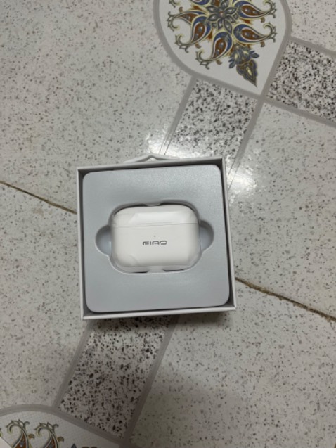 Giao hàng nhanh, đóng gói kĩ. Chất lượng âm thanh tốt. Khá hài lòng