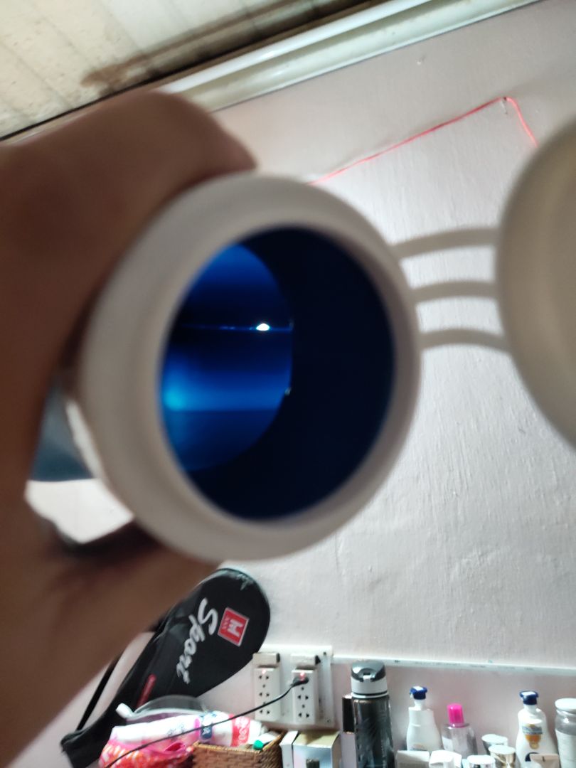 Chất lượng sản phẩm tệ, không biết shop có kiểm tra trước khi giao không? mà ở đáy có 1 lỗ thủng.