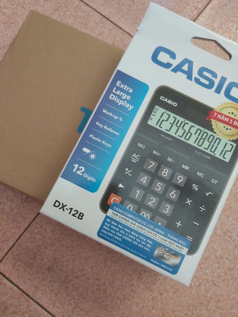 đã nhận đc hàng. giao nhah dat t5 thứ 7 đã có. gói hàg cẩn thận. sp tốt đầy đủ giấy bảo hành. mong sp xài tốt. máy to phím dễ bấm. đã nhận đc hàng. giao nhah dat t5 thứ 7 đã có. gói hàg cẩn thận. sp tốt đầy đủ giấy bảo hành. mong sp xài tốt. máy to phím dễ bấm.