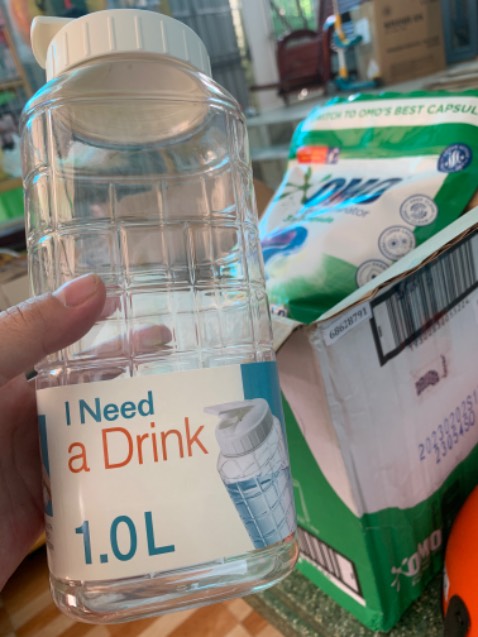 Giao rất là nhanh luôn. Đặt sáng hôm qua thì sáng hôm nay tới, mình ở khác tỉnh chứ k phải cùng. Chất lượng thì chưa biết, chắc sẽ ok thôi vì mình quen xài hàng Omo rồi.