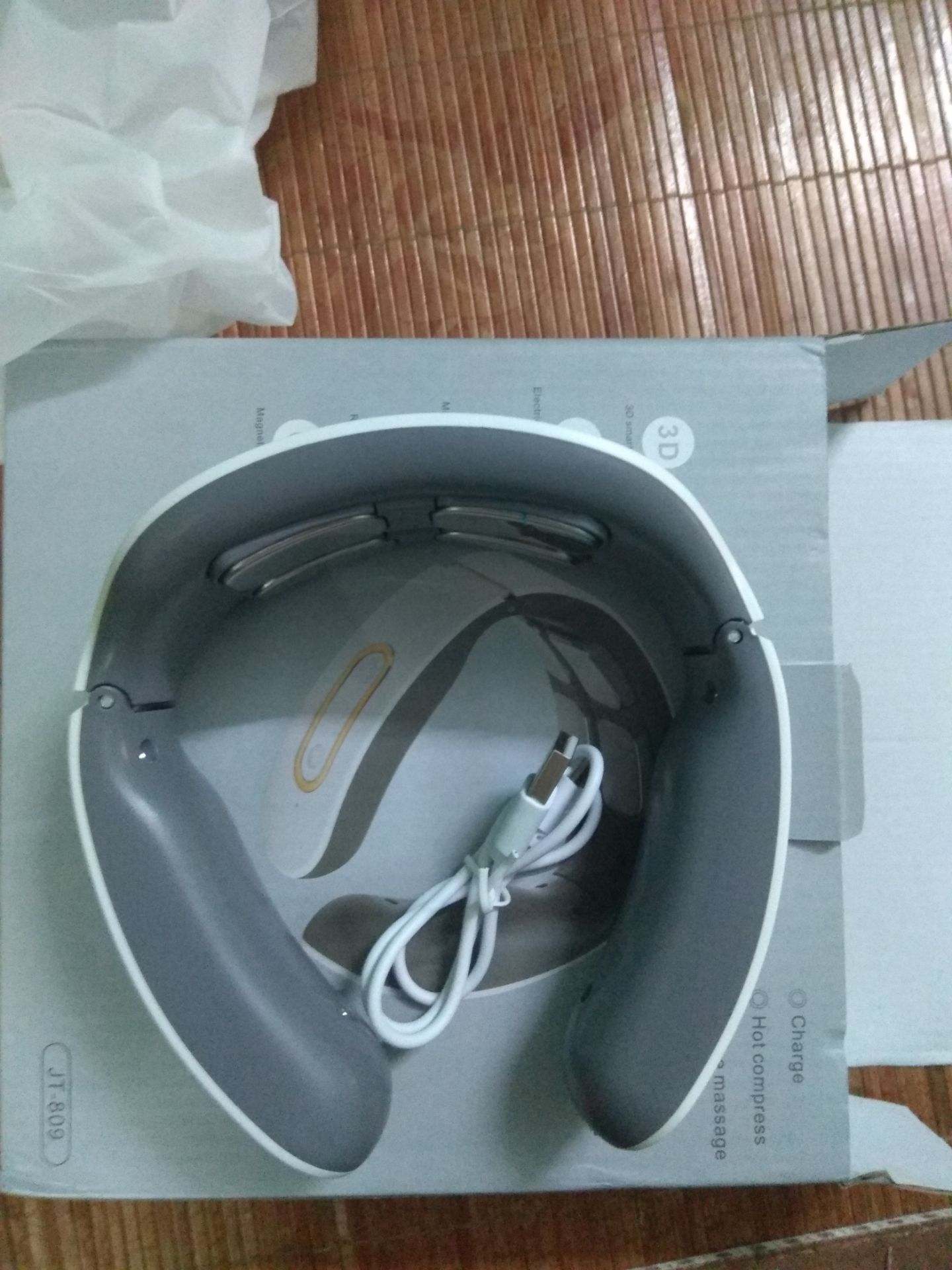 sản phẩm dùng rất tốt cho cổ gáy, mấy hôm dùng chưa hiệu quả ngay chắc dùng lâu là được, giao đúng sản phẩm đúng mẫu, gói hàng đẹp, giao hàng nhanh