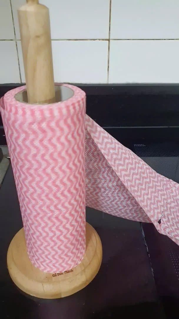 Cuộn to , nhiều hơn khi mua ở shop khác , giấy dai . Hài lòng nha