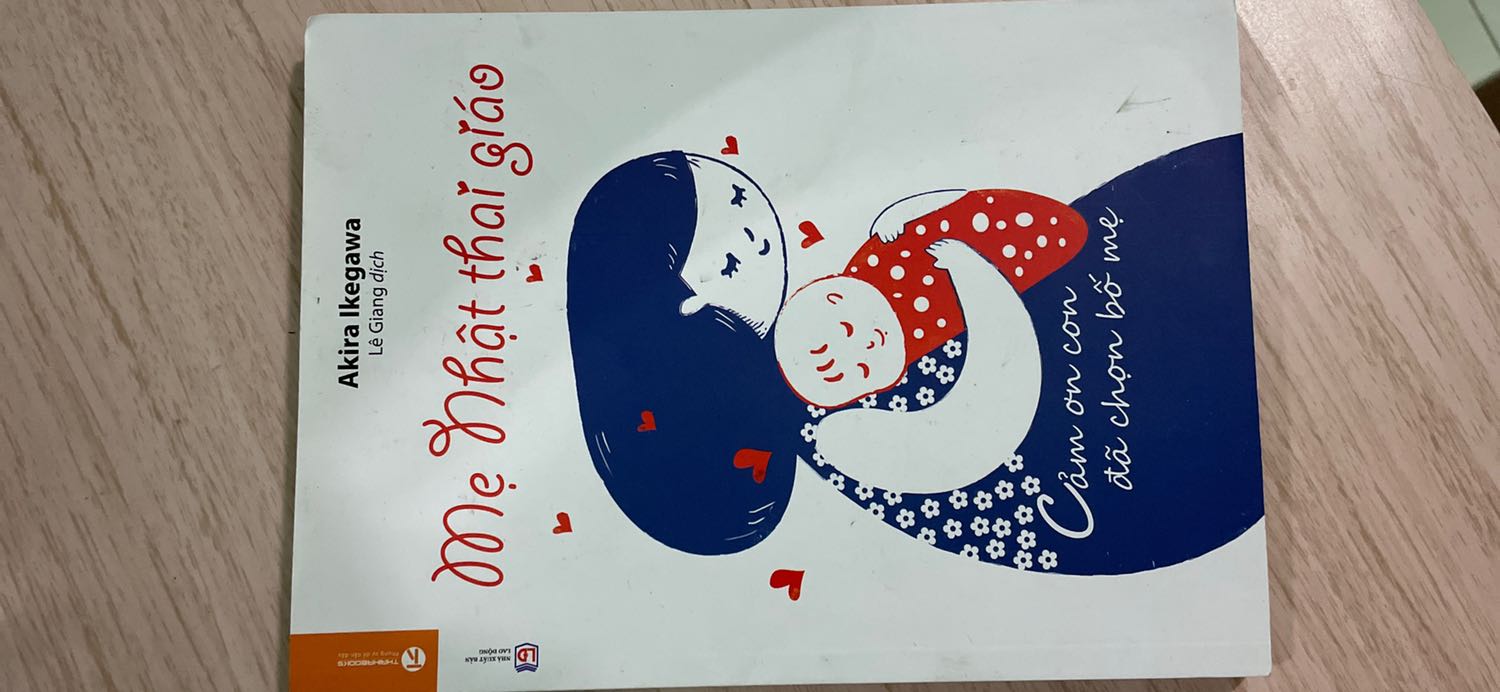 Không chấp nhận được mặc dù mình rất hay mua hàng trên Tiki 
Thất vọng về sản phẩm như kiểu sách cũ đọc xong đem bán lại vậy.
Bìa thì bẩn, bên trong thì gấp góc như đánh dấu trang vậy