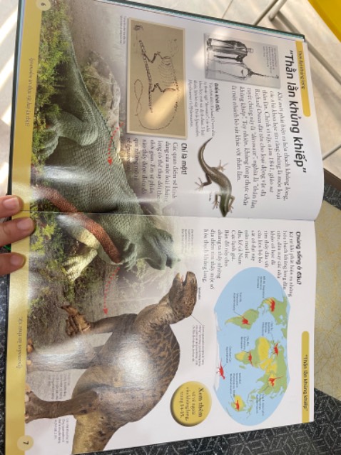 Sách in đep, chữ rõ ràng sắc nét.