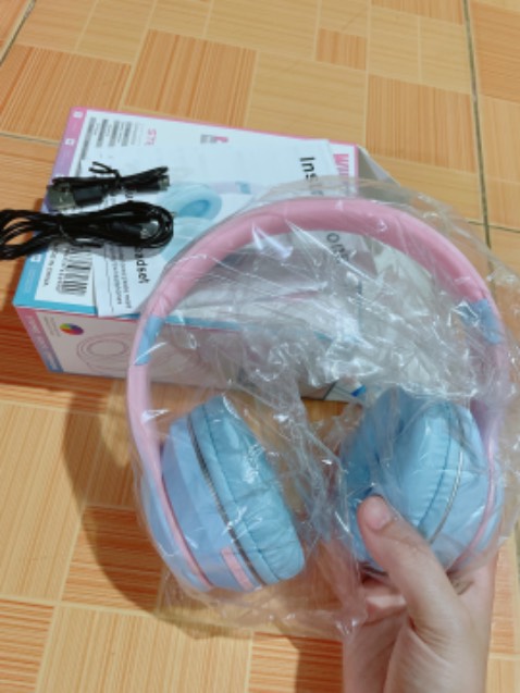 Âm thanh rõ, màu khá đẹp mắt, nói chung rất thích cho shop 1 like.