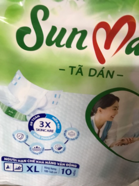 Giao hàng quá chậm, bình thường mình đặt khuya hôm nay là chiều giao vậy mà đợt này mình đặt khuya 3/3 mà 4 ngày sau mới giao