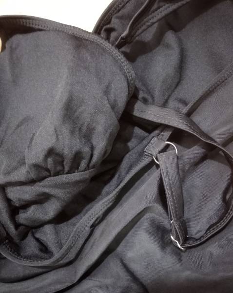 đẹp hơn mô tả ạ, mình thích bộ màu đen, chất vải mịn và đẹp. giá tốt - giao hàng nhanh lắm. thanks