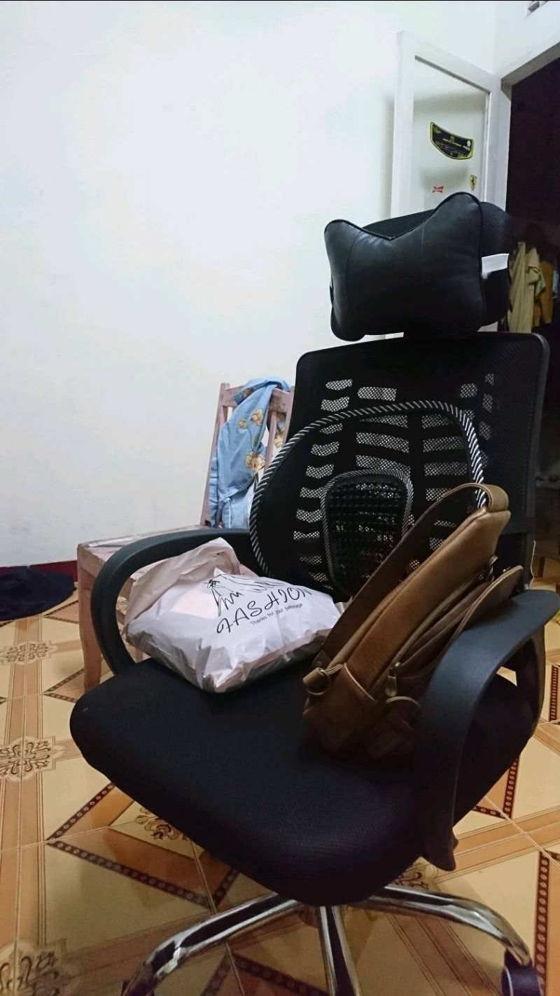 Shop giao hàng nhanh, hàng chuẩn gía hợp lý, ngồi ghế vp rất phù hợp Shop giao hàng nhanh, hàng chuẩn gía hợp lý, ngồi ghế vp rất phù hợp