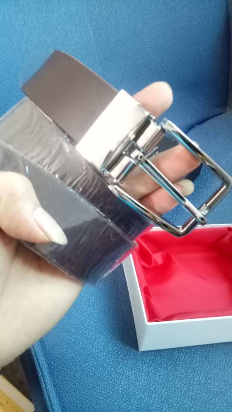 Hàng đẹp, đóng gói cản thận, màu nâu này rất ok, màu đúng như hình ..............