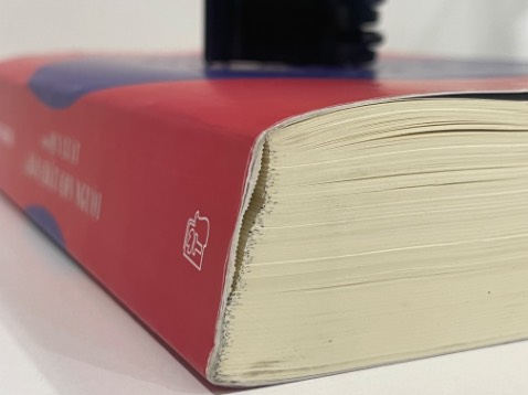 Chất lượng sách đọc tới đâu sách bung gáy tới đó. Tiki bảo khách mua hàng quá 30 ngày rồi nên k hỗ trợ. Sách thì ko rẻ mà mua về có nhiều quyển ko đọc được ngay. Chất lượng sách tệ