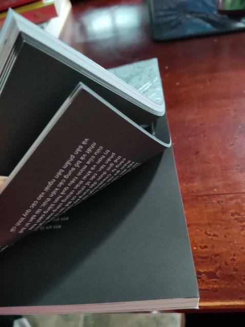 Nội dung rất hay kiến thức chuyên sâu nhưng dễ hiểu. Sách in màu bắt mắt trình bày dễ nhìn dễ đọc. Khổ sách lớn sách rất mới, xuất bản 2022.

Dịch vụ Tiki rất tốt giao sách trong ngày rất nhanh, đóng gói hộp giấy lịch sự. Mình rất hài lòng