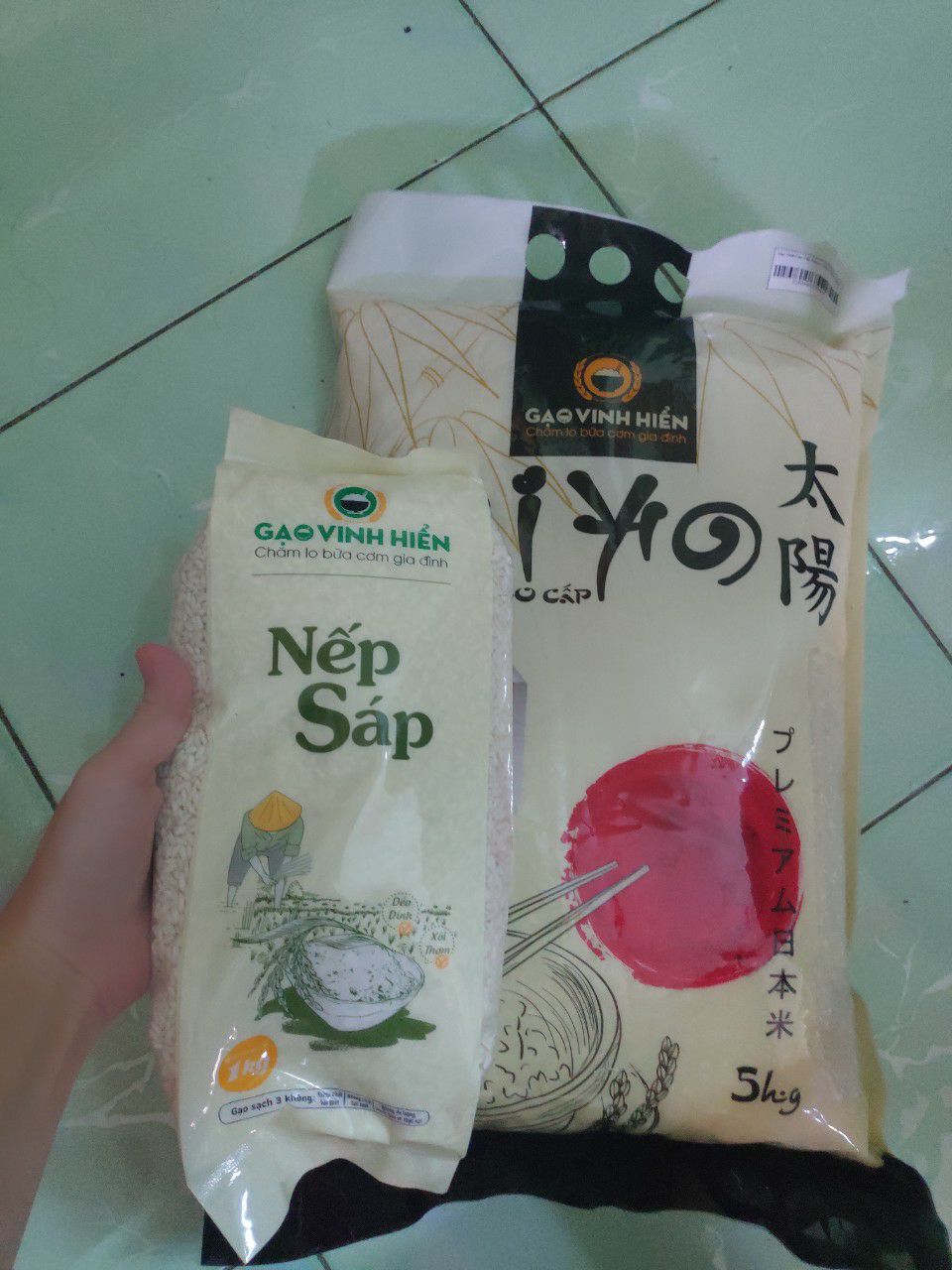 công nhận shop giao hàng nhanh tuyệt.nhanh hơn cả coopmart mh đặt hàng trc này mà tới h chưa nhận dc hàng nữa đấy.ý là coopmart cách nhà chỉ 2km thôi,tại có bé k đi mua đc. công nhận shop giao hàng nhanh tuyệt.nhanh hơn cả coopmart mh đặt hàng trc này mà tới h chưa nhận dc hàng nữa đấy.ý là coopmart cách nhà chỉ 2km thôi,tại có bé k đi mua đc.