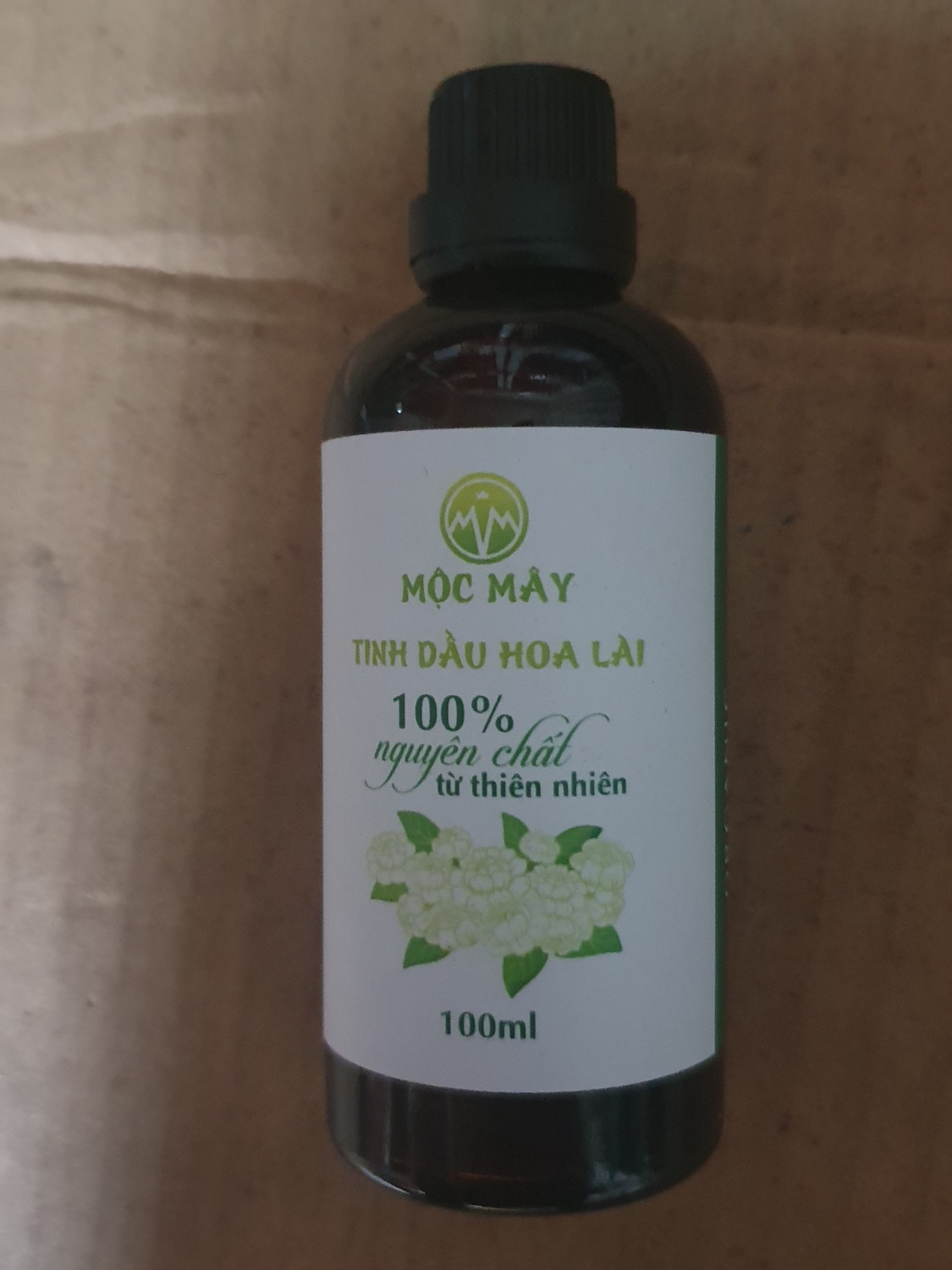 Rất an tâm khi sử dụng sản phẩm của shop. Quan trọng là chất lượng, giờ trên thị trường toàn hóa chất. Hóa chất khắp nơi, đây là tinh dầu thật sự, mùi rất tự nhiên