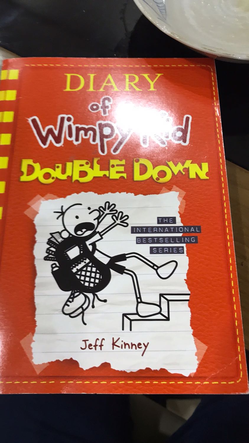 Mặt trước thì hài lòng còn mặt sau thì bị nhăn .Mong công ty sẽ giút kinh nghiệm