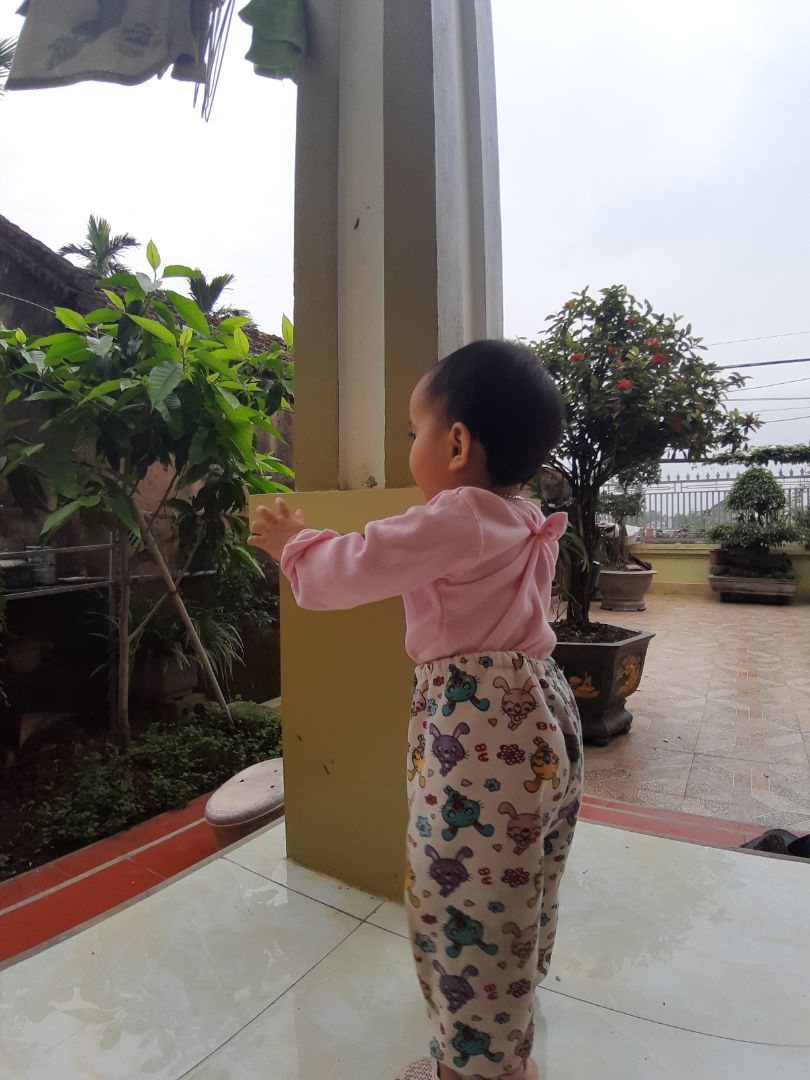 giấy dùng vs cho các bé hat lau chùi rất tiện, shop giao hàng siu nhanh tiki phục vụ tốt rất hài lòng.