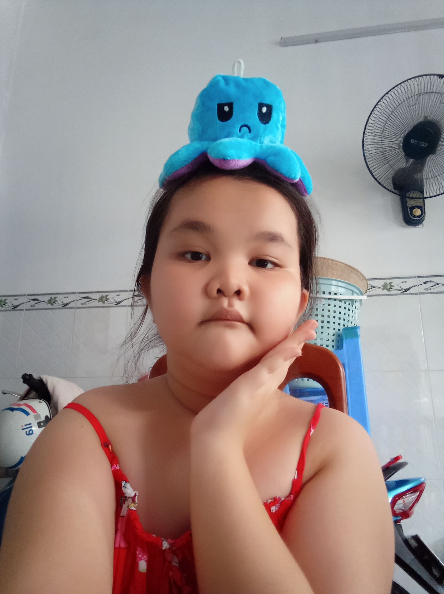 Sản phẩm đẹp, giao trước hẹn nhưng hơi nhỏ so với giá tiền. Thôi cho 5 sao. ???