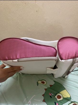 Mình mua tặng mẹ, nhận hàng xem thử thấy rất ok, máy có nhiều chế độ, có hướng dẫn sử dụng rõ ràng, máy nhiều chế độ. Gửi về cho mẹ chắc mẹ vui lắm luôn. Cảm ơn shop nhiều ạ