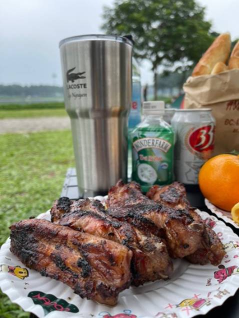 Bếp dùng tốt, shop giao nhanh quá, cảm ơn shop vì giao nhanh để kịp đi chơi, bếp này kích thước vừa đủ dùng. Vệ sinh củng dẽ. Bếp dùng tốt, shop giao nhanh quá, cảm ơn shop vì giao nhanh để kịp đi chơi, bếp này kích thước vừa đủ dùng. Vệ sinh củng dẽ.