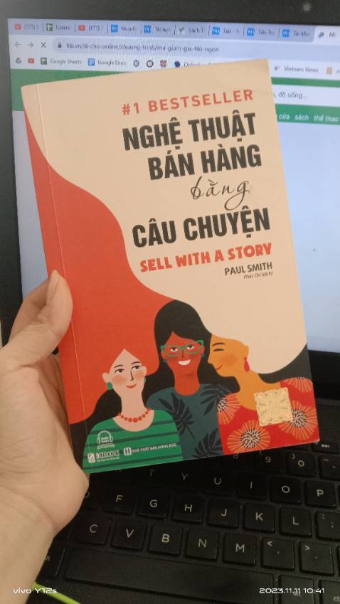 Một cuốn sách hay, có ích cho những người muốn nói chuyện, muốn kể chuyện nhưng không buết từ đâu. Cuốn sách dành cho các bạn sale muốn tìm kiêms chăm sóc khách hàng.