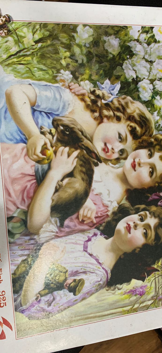 Hàng Việt Nam chất lượng tốt. Khi ghép xong có thể đóng khung treo kỷ niệm rất đẹp!