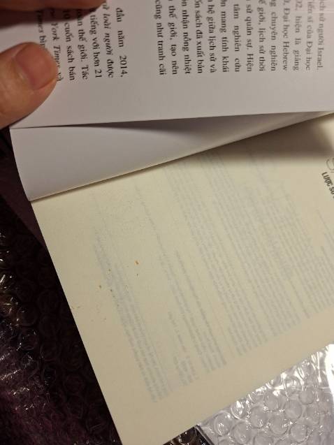 Combo vừa bị lõm lại bị bẩn 🥲. Được cái giao nhanh và rẻ hơn sàn S kia nha còn sản phẩm cứ hay bị df 🥲🥲