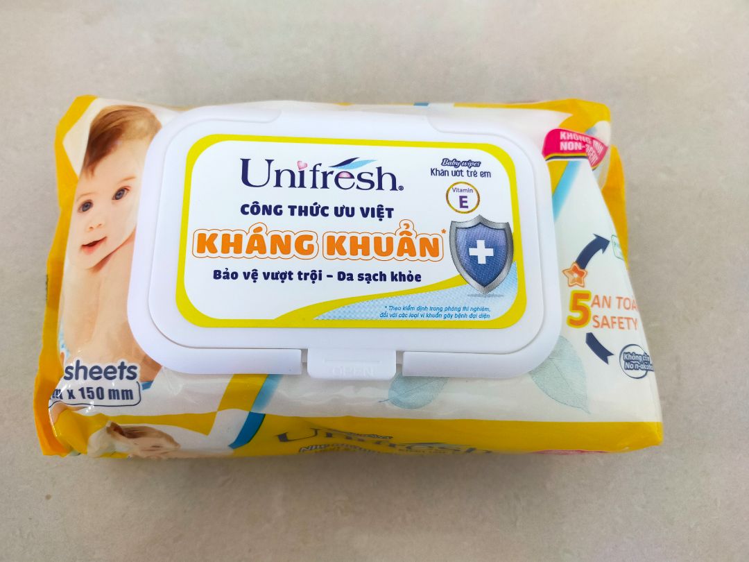 Tiki gửi hàng nhanh. Tuyệt vời