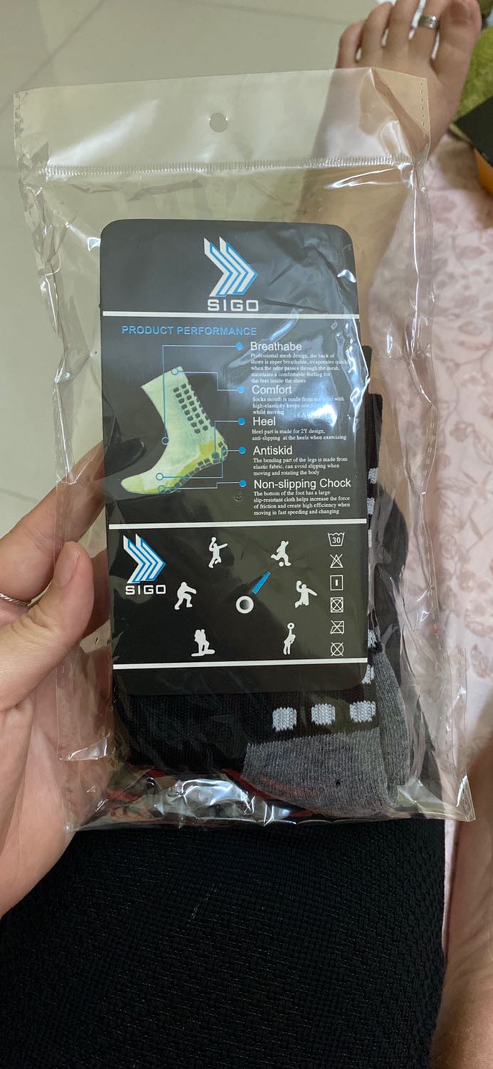 Sản phẩm đẹp, xịn, đeo bó cơ bó khớp gối chắc chân. Anh shop tư vấn nhiệt tình lắm, còn tặng quà đính kèm nữa kkk. Sẽ ủng hộ shop nhe