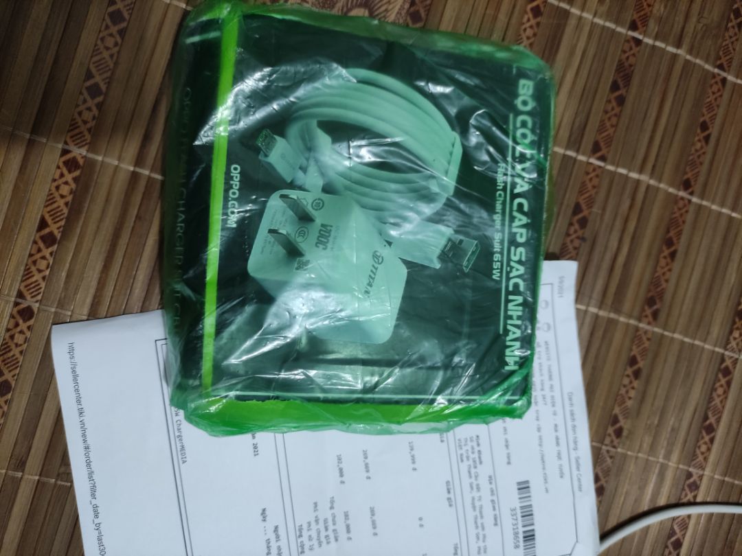 shop *** đảo.  treo đầu dê bán thịt ***