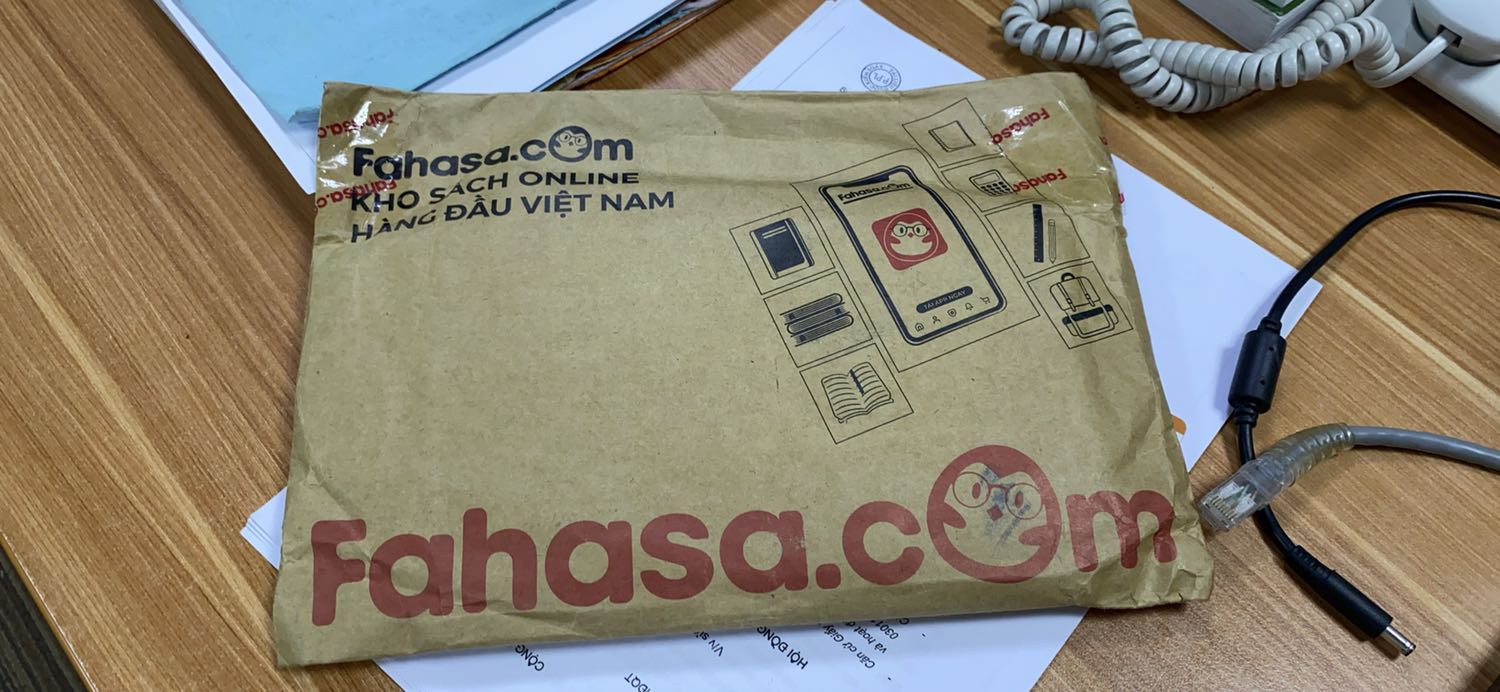 hàng được đóng gói cẩn thận,dù giao trễ hạn so với dự kiến nhưng cũng thông cảm do tình hình dịch nên di chuyển khó khăn.