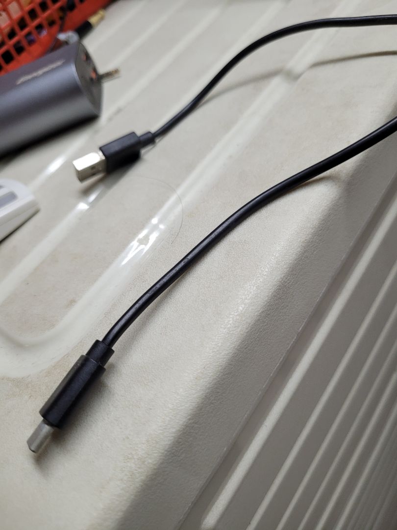 Dây cáp mềm, chất lượng đúng như mô tả. Đóng gói cẩn thận, giao hàng nhanh.