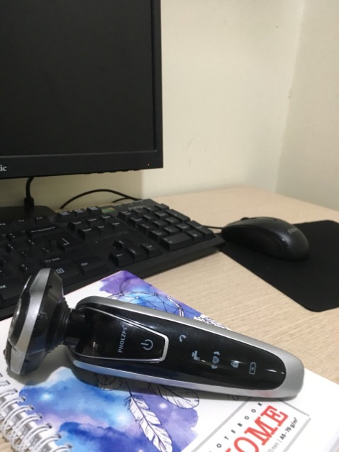 Mua về cho thằng em cạo thử cạo nhanh và sạch lắm, râu rậm cứng cạo được hết luôn,
Với giá này thì quá hời, cảm ơn shop tư vấn nhiệt tình.