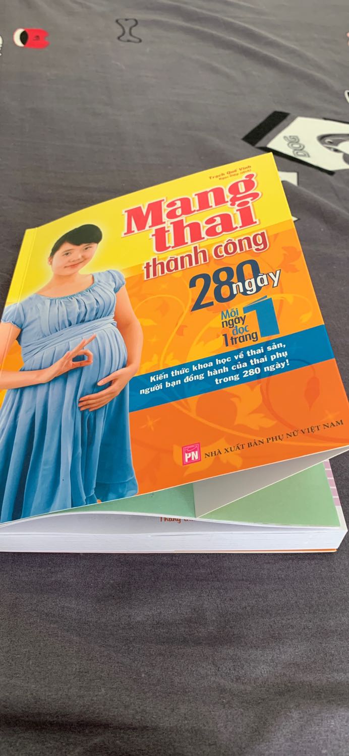 Mình thấy rất hay và nhiều thông tin bổ ích cho những người lần đầu làm bố làm mẹ như mình. Hình ảnh minh hoạ sinh động dễ hiểu. Đáng để mua. Đĩa CD mà chuyển thành USB thì tiện vì giờ rất ít ai có đầu CD hoặc Lap còn ổ đĩa cả.