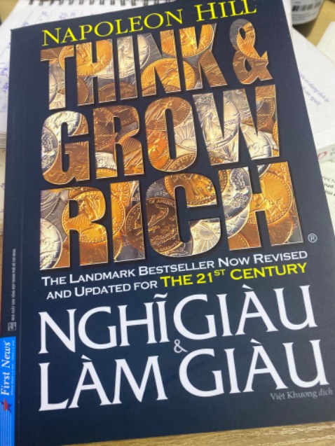 Chưa đọc nội dung bên trong nhưng bên ngoài sách ok