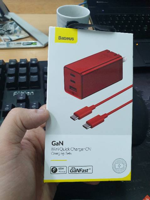 Đặt GaN2 Pro nhưng shop lại ship bản GaN. Liên hệ để thu hồi sản phẩm từ ngày 4/5, nhưng chờ lâu quá nên tôi đã mở sản phẩm ra dùng. Đến chiều ngày 12/5 mới có người liên hệ để thu hồi. Thực tế thì 2 bản GaN và GaN 2 Pro không khác nhau nhiều nhưng cách giải quyết chậm trễ như thế này thì cần phải xem xét lại.