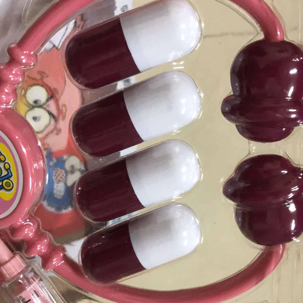 Shop giao nhầm mẫu nhưng đã gọi xử lý nhanh chóng hợp lý. Chứng tỏ dịch vụ cũng khá tốt. Bộ này cũng đẹp con m thích