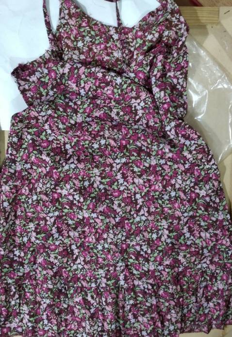 Giong hinh va mo ta, dong goi can than, giao nhanh. Hai long nhe.