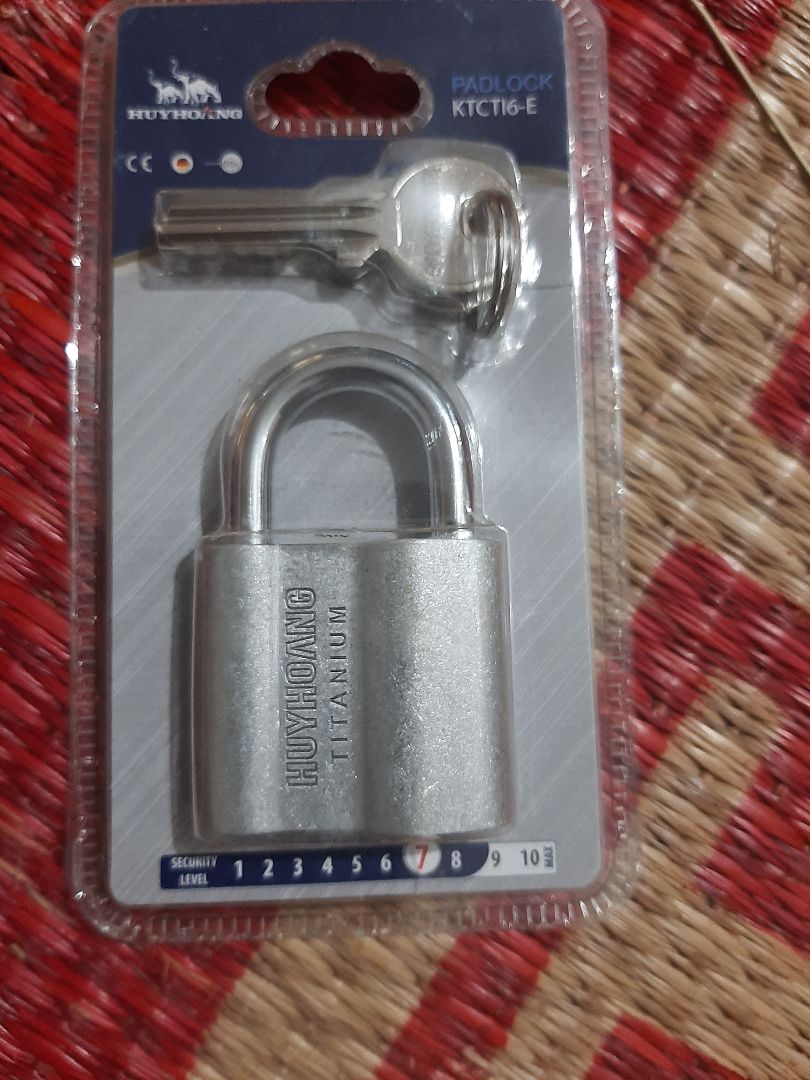 hàng quá đẹp. tôi rất hài lòng.